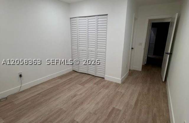 11053 SW 113th Pl Gallery 4