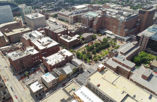 405 W Redwood Gallery 3