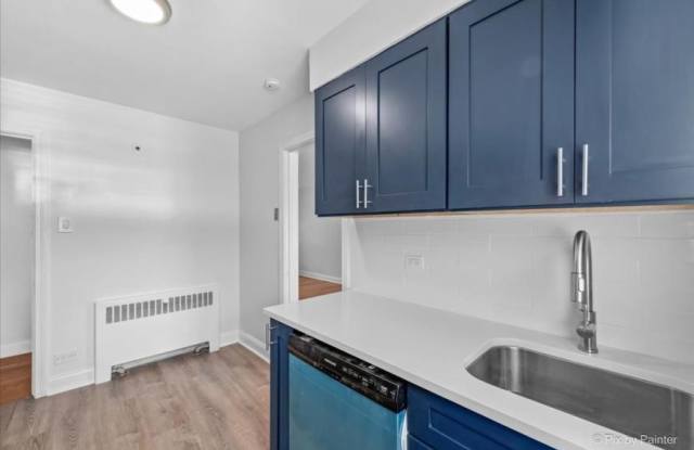 2717 Berwyn Gallery 3