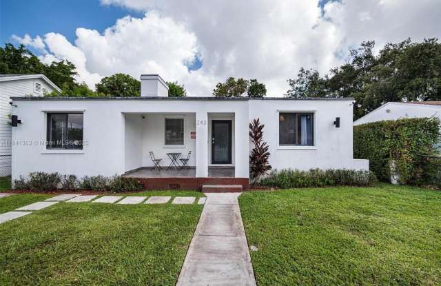 243 NW 44th St photos photos