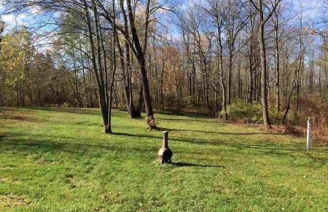 496 Old Niskayuna Road Gallery 4