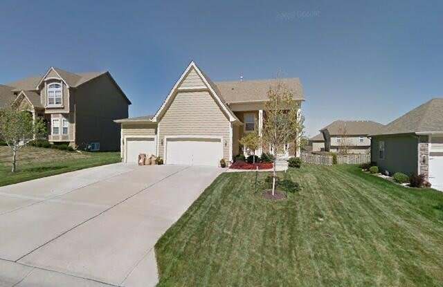 1408 South West Merryman Drive Gallery 2