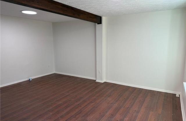 103 Hamilton Trace Gallery 2
