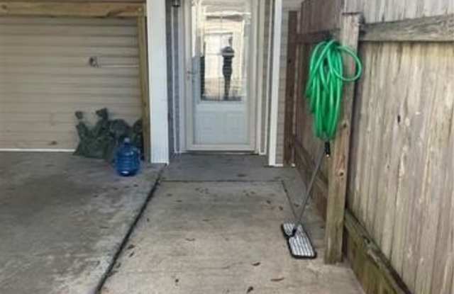 43215 CREEK CIRCLE Gallery 2