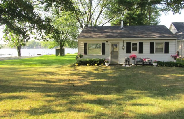 7792 N. Indian Lake Drive - 7792 North Indian Lake Drive, Kalamazoo County, MI 49088