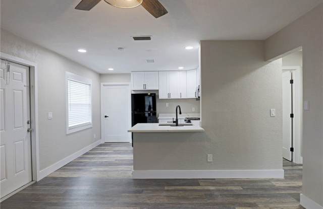 14181 Old Olga Road Gallery 2