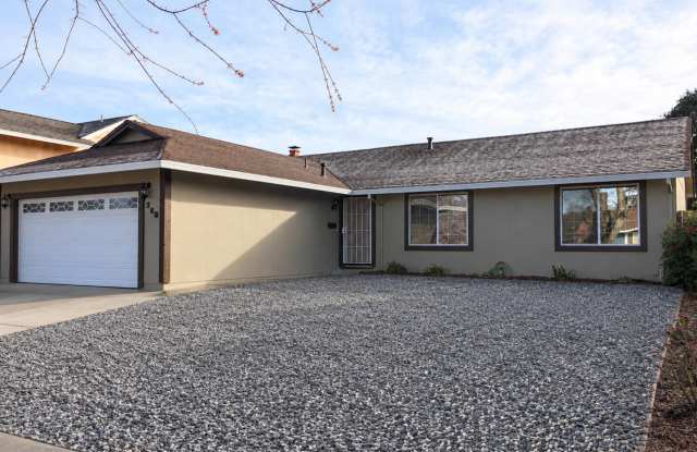 Lovely, remodeled, home with open floorplan. Gallery 1