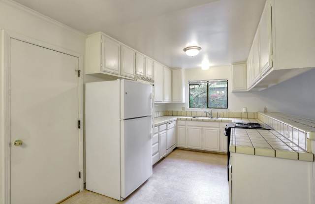 10161 Prado Vista Avenue Gallery 2