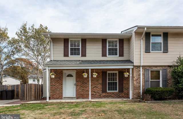 7967 ELVATON ROAD Gallery 3