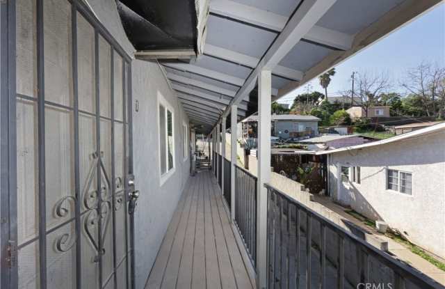 2770 Marengo photos photos