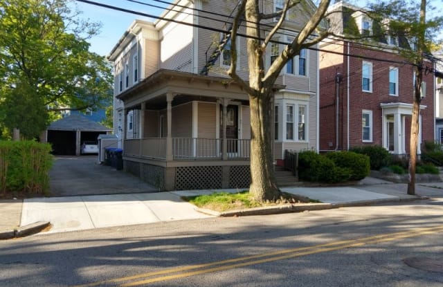 50 Pitman St 1 - 50 Pitman St, Providence, RI 02906