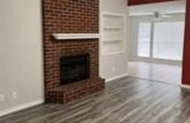 1214 Remington Court Gallery 3