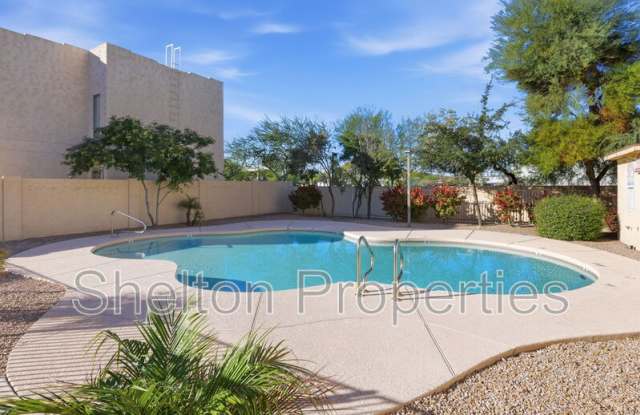 15818 N 25th St Unit 115 photos photos