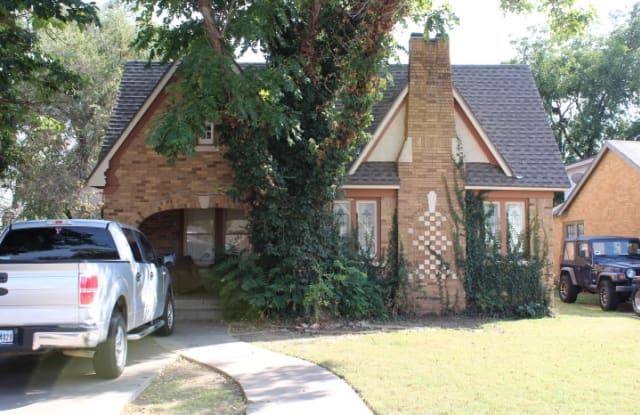 2615 22nd St photos photos 2615 22nd St photos photos