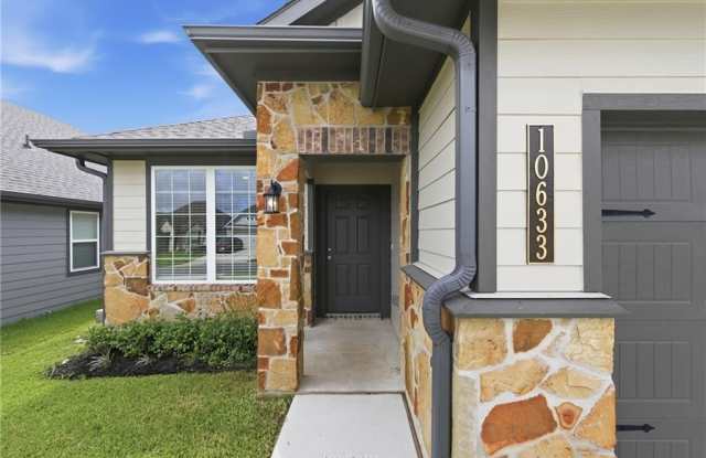 10633 Burgundy Berry Way Gallery 2