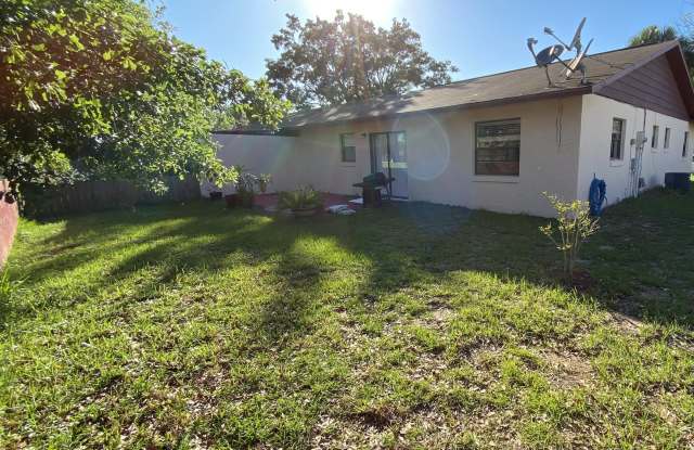 1004 Egret Court photos photos