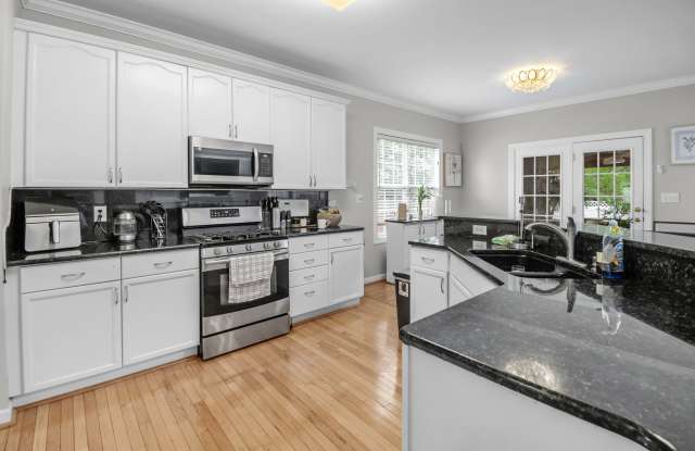 11537 Mcginns Trace Court Gallery 3