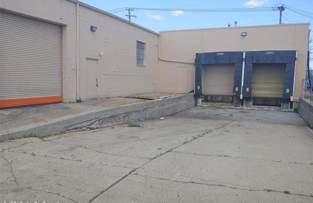 2125 RIGGS Avenue Gallery 3