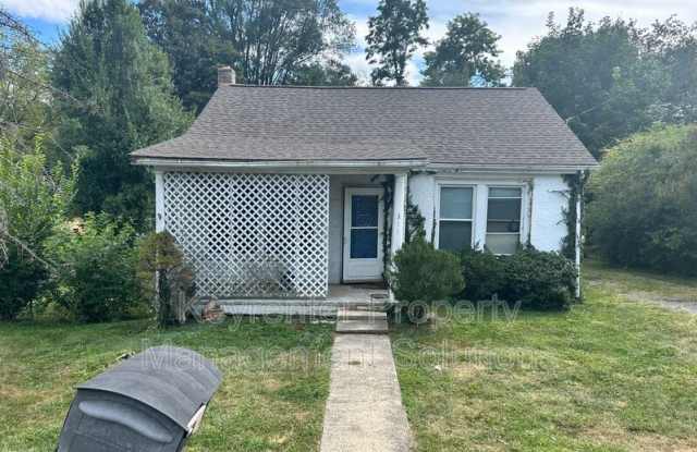 311 Elm St photos photos