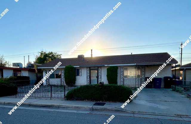 $500 off first months rent!!! Centrally located NE location photos photos $500 off first months rent!!! Centrally located NE location photos photos