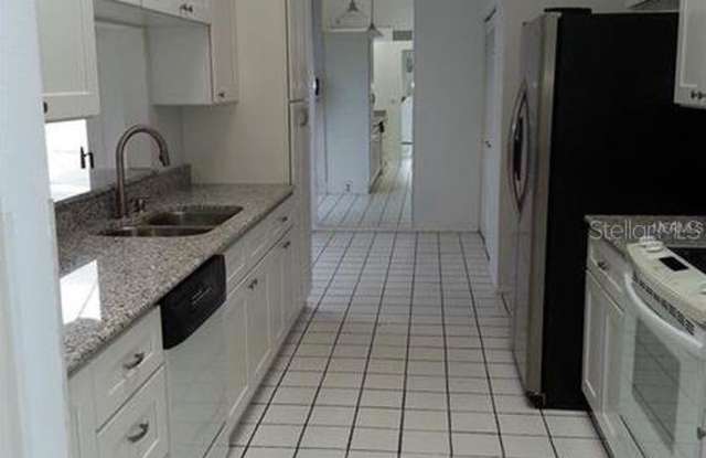 4026 37TH STREET COURT W Gallery 2