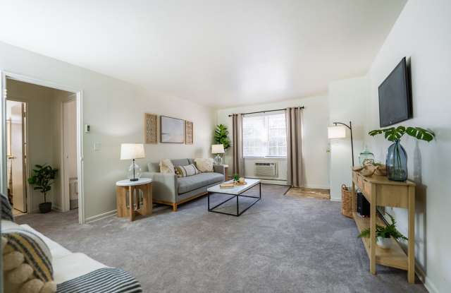 Groton Estates Gallery 4