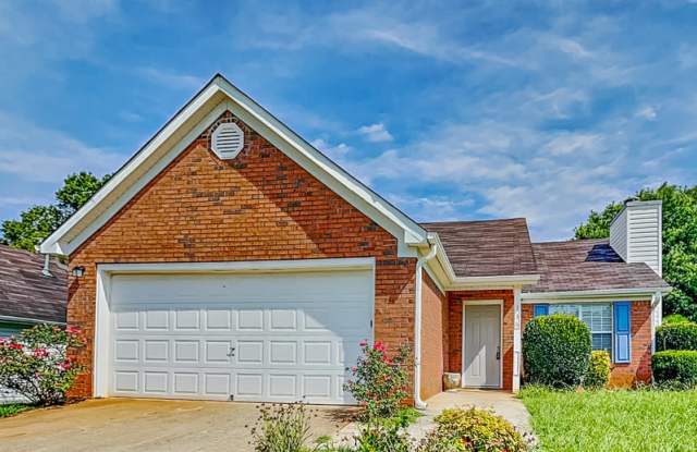 136 Pecan Dr - 136 Pecan Drive, Spalding County, GA 30223