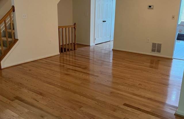 5459 GROVE RIDGE WAY Gallery 4