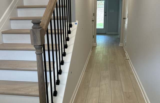 108 Werner Brk Wy Sw Gallery 3