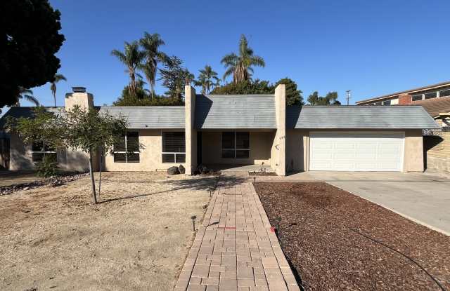 388 Hilltop DR Gallery 1