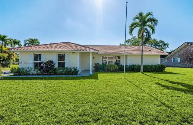 3165 NW 116 Avenue photos photos