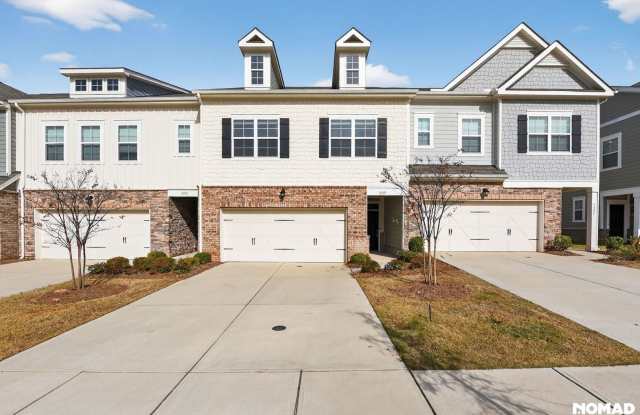Spacious 3BR Townhome in Matthews photos photos