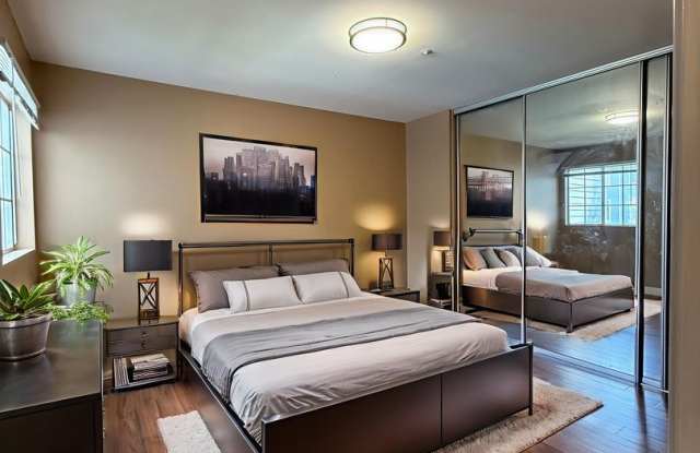 2 bed 2 FULL bath Condo overlooking the pool! photos photos