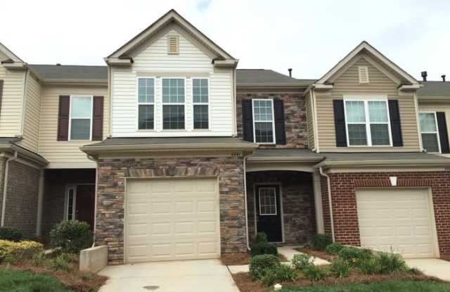 6441 Silver Star Lane Gallery 1