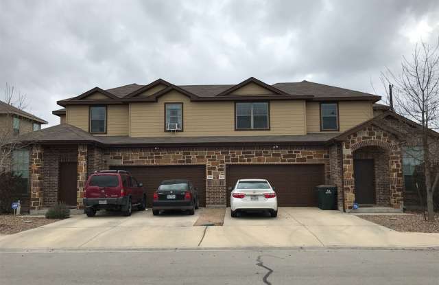 Townhome for rent photos photos