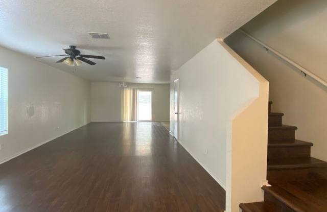 8414 Miners Point Gallery 3