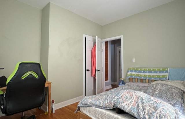HOT BROOKLINE LISTING!!!!! photos photos