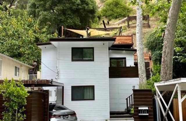 1216 North Beverly Glen Boulevard photos photos