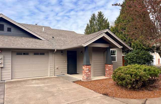 622 E. GRANT ST photos photos