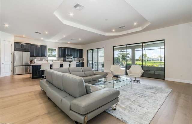 11110 Canal Grande Dr lot: 253 Gallery 4