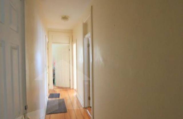 67 Webster Ave Gallery 2