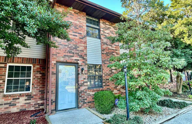 Cozy 2 Bed, 1.5 Bath in Lexington! photos photos