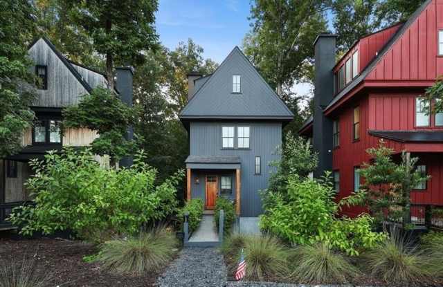 130 Arcadia Avenue Gallery 2