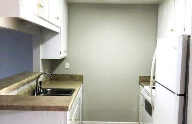 124 North Spring View Drive Gallery 4