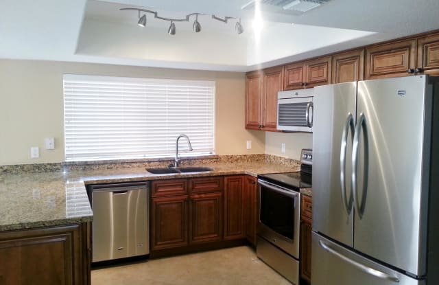 5245 E CROCUS Drive S - 5245 East Crocus Drive, Phoenix, AZ 85254