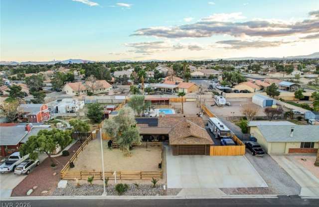 5305 Patricia Avenue Gallery 2