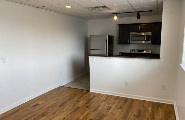 700 Court St photos photos