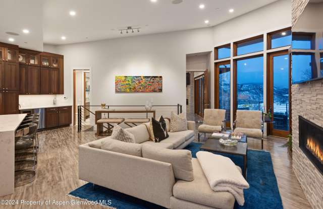 365 Terrace Drive Gallery 2