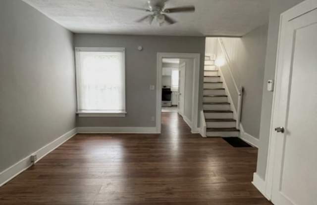 2850 West Erie Avenue photos photos