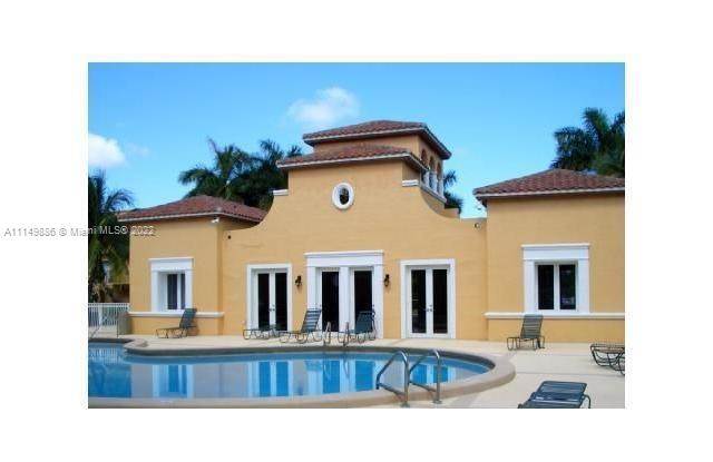 6709 N Kendall Dr Gallery 2